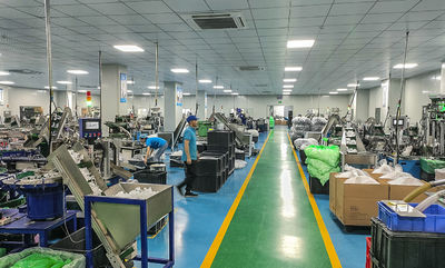 Ningbo Yolanda Spray Co., Ltd. γραμμή παραγωγής του κατασκευαστή